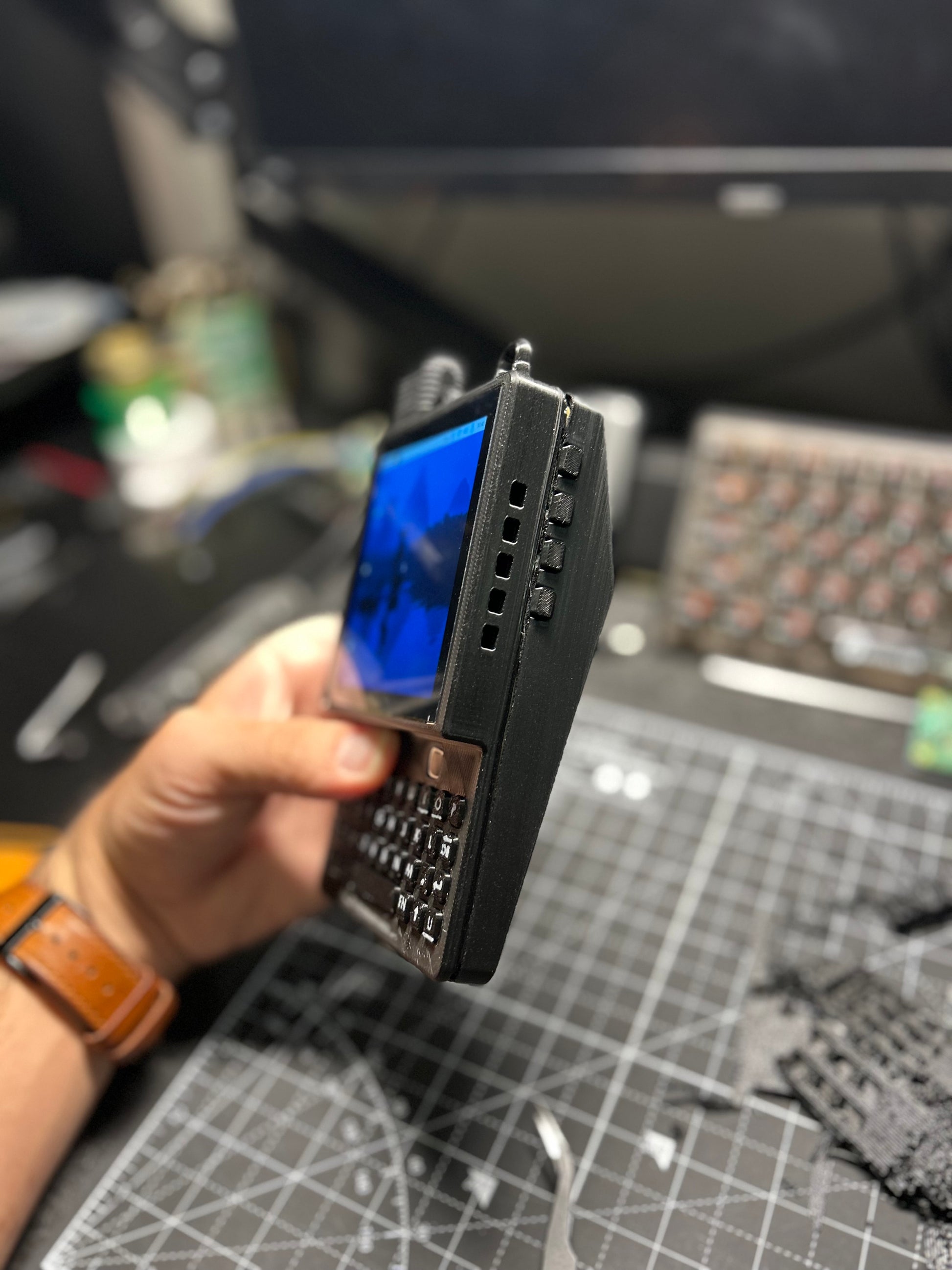 CyberT. - Raspberry Pi CM4 Terminal - Beta - Carbon Computers