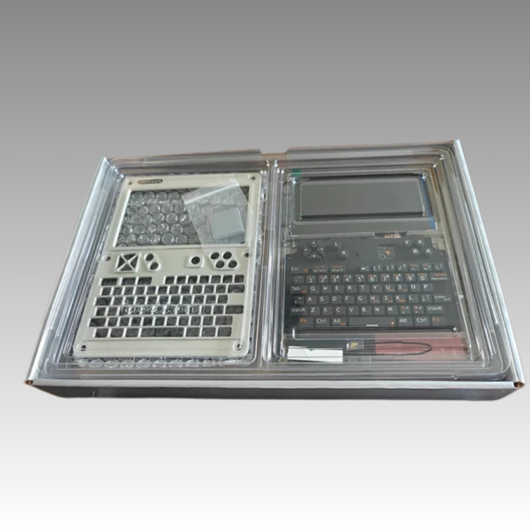 (Pre-Order) uConsole - Kali, Pi OS, Arch, Parrot, RetroPi - Carbon Computers